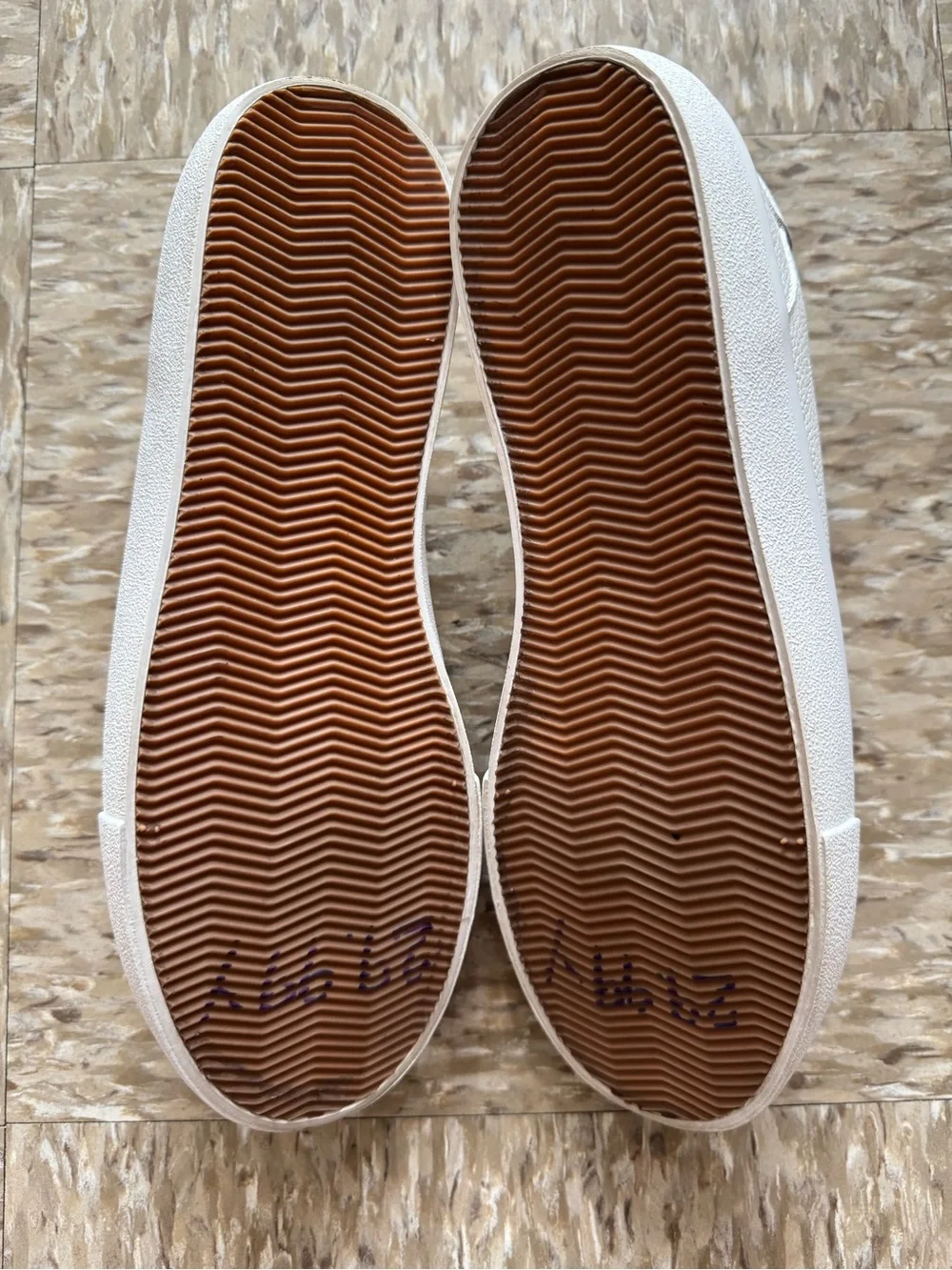 Lucky Brand Darleena Sneaker Size 8